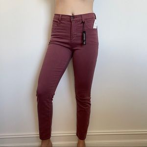 NWT J Brand Alana High Rise Crop Skinny Jeans